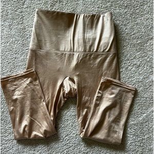 Ganz Shapewear Capri Sz L Nancy Ganz Body High Waist Tummy Control